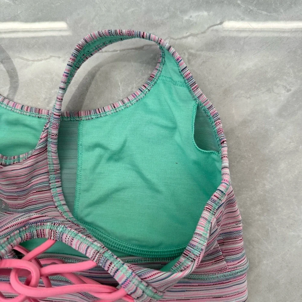 Women’s Lululemon Sweaty Or Not Sports Bra II Strappy Reflective Size 4 - Picture 12 of 16